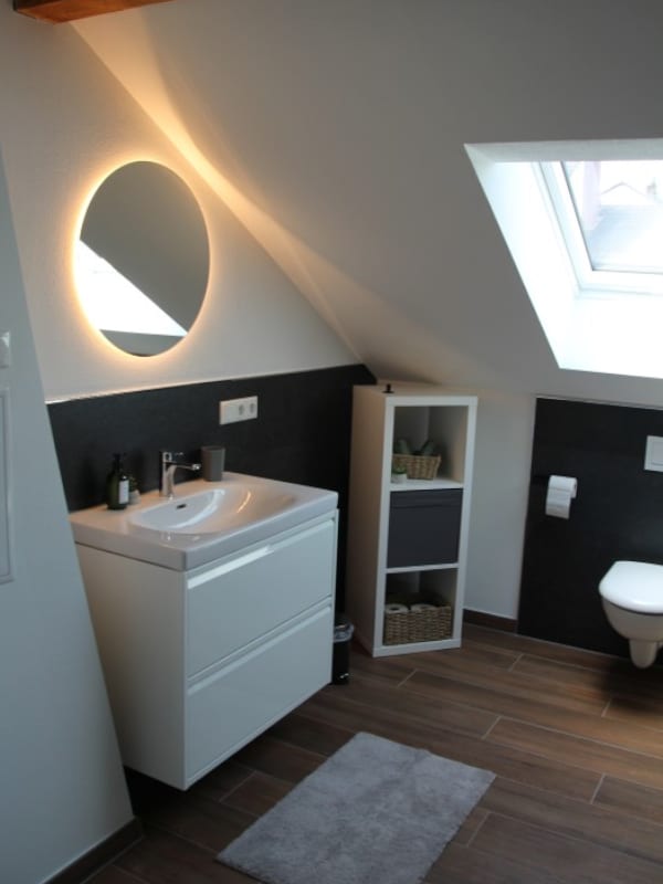 Modernes Badezimmer im Appartement Jenny